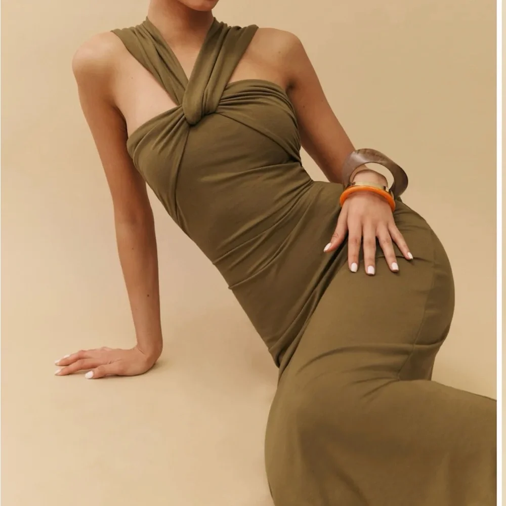 Reformation Olive Strapless Dress - Picture 1 of 5